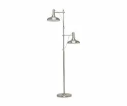 A37 Bovata Floor Lamp