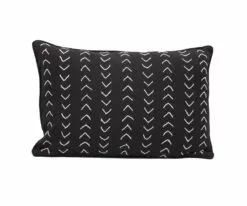B36 Gamta Herringbone Stitch Lumbar Pillow Cover
