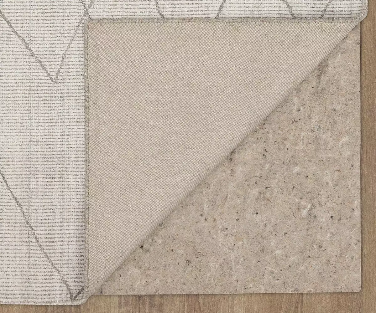 K01 Tangier Tribal Diamond Rug Runner - Silver 6 K01 Tangier Tribal Diamond Rug Runner - Silver - Image 6