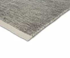 L30 Drobak Rug - Black -Home Decor Sales L30 DROBAK 6X8 BK 002