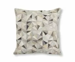 B36 Finnoy Pillow Cover