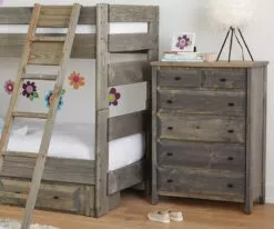 P11 Elfa Table Lamp -Home Decor Sales T32 Brennan TwinBunkBeds Ed 12 WEB 2 063784b8 1dcd 456d a5e3 093c85df3d6c